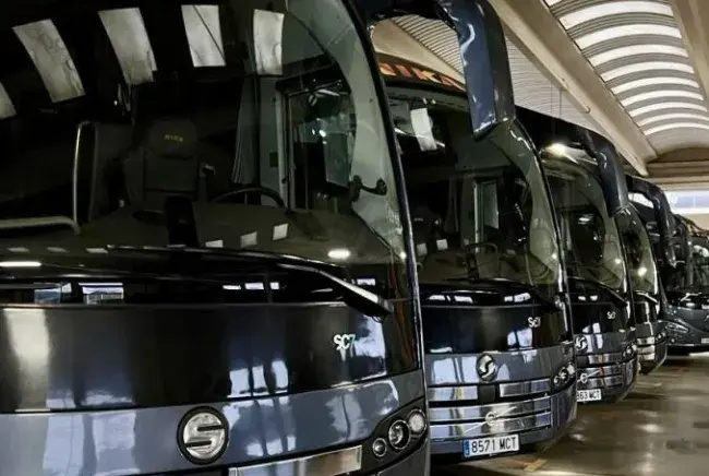 Autocars Nika